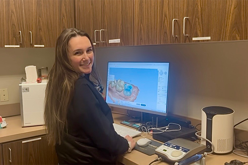 Dentist in 75010